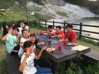 S_8449181607219.jpg